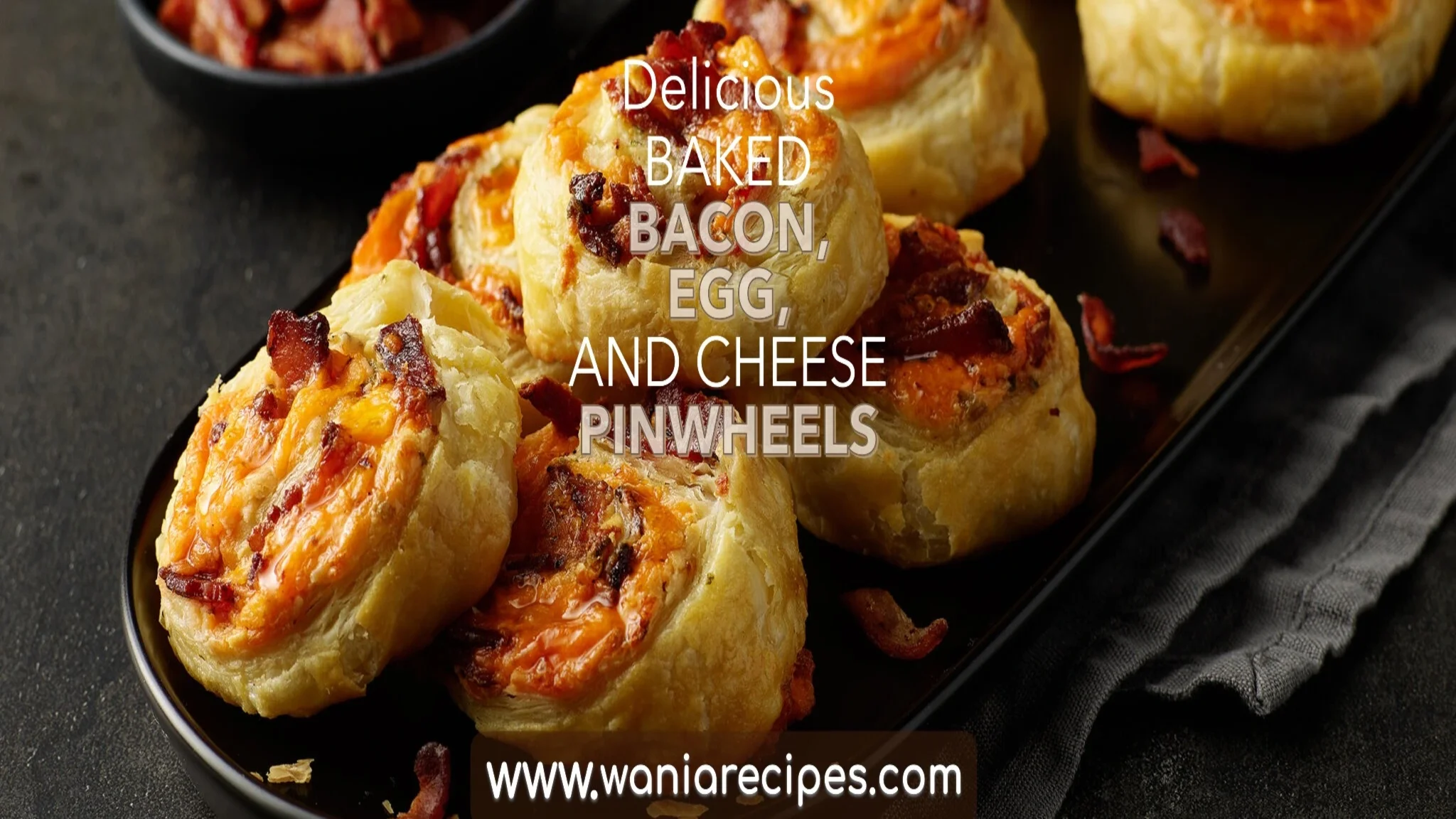 Delicious Baked Bacon, Egg, and Cheese Pinwheels